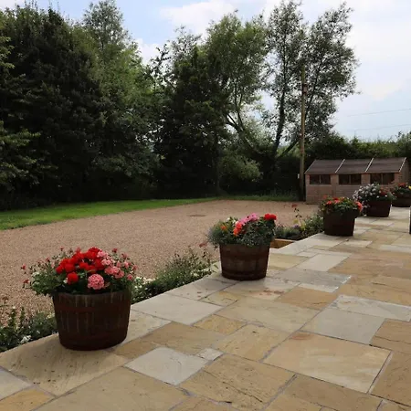 Bridge House Farm * Weeton (West Yorkshire)