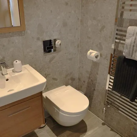 Bridge House Farm Weeton (West Yorkshire)